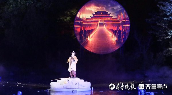 全国最大的配资公司 日照海滨夜游经济再添新亮点，《东海上人姜子牙》震撼首演